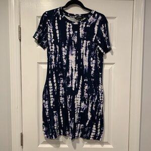 Ellen Tracy Short Sleeve Tie Dye T-shirt Dress